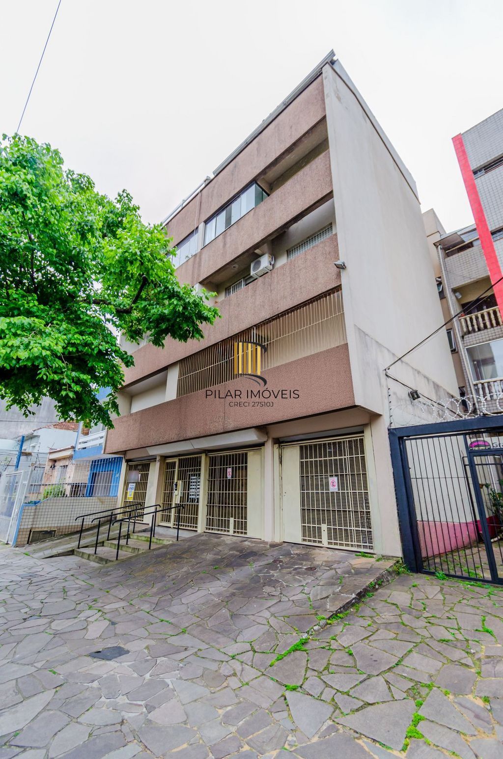 Cobertura 2 dorms à venda Rua Doutor Sebastião Leão, Azenha - Porto Alegre