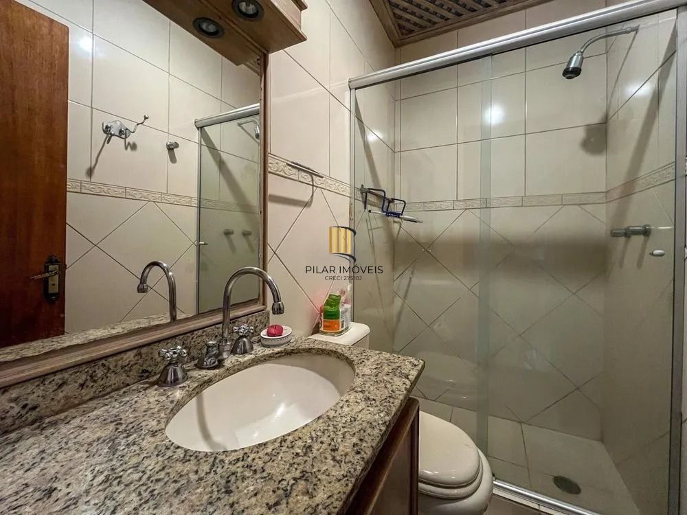 Casa para Venda - 176m², 3 dormitórios, sendo 1 suites, 4 vagas - Jardim Isabel