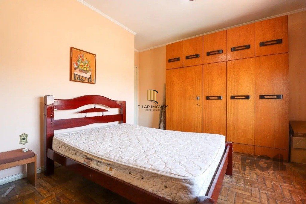 Casa com 3 dormitórios no bairro Cristo Redentor