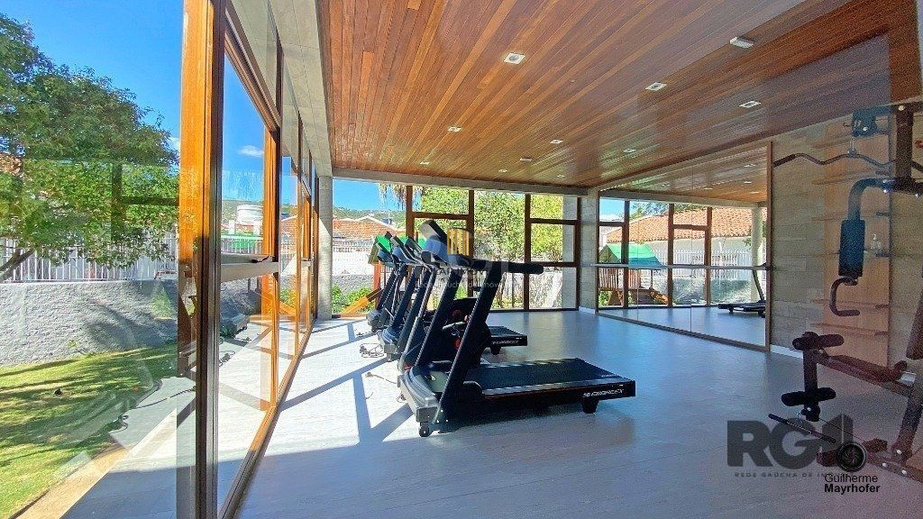 Casa Condominio para Venda - 221,59m², 3 suítes, 2 vagas - Teresópolis