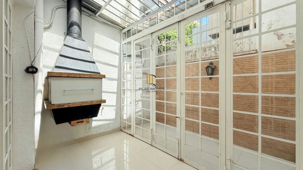 Apartamento de 2 dormitórios à venda em Petrópolis - Porto Alegre