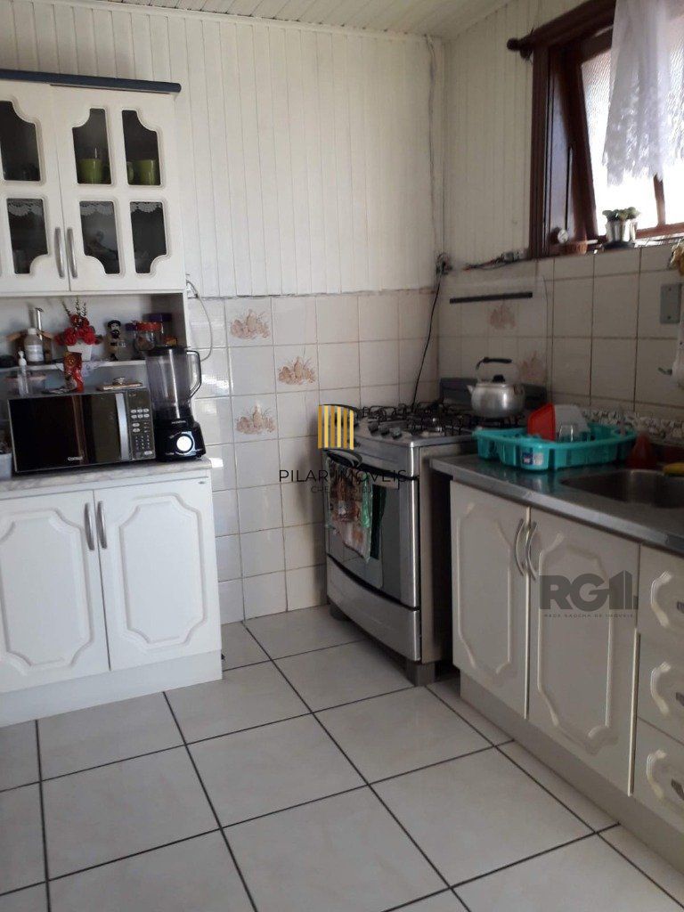 Casa 4 dormitórios no bairro Bom Jesus