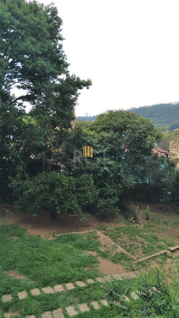 Casa para Venda - 279.1m², 4 dormitórios, sendo 1 suites, 5 vagas - Vila Nova