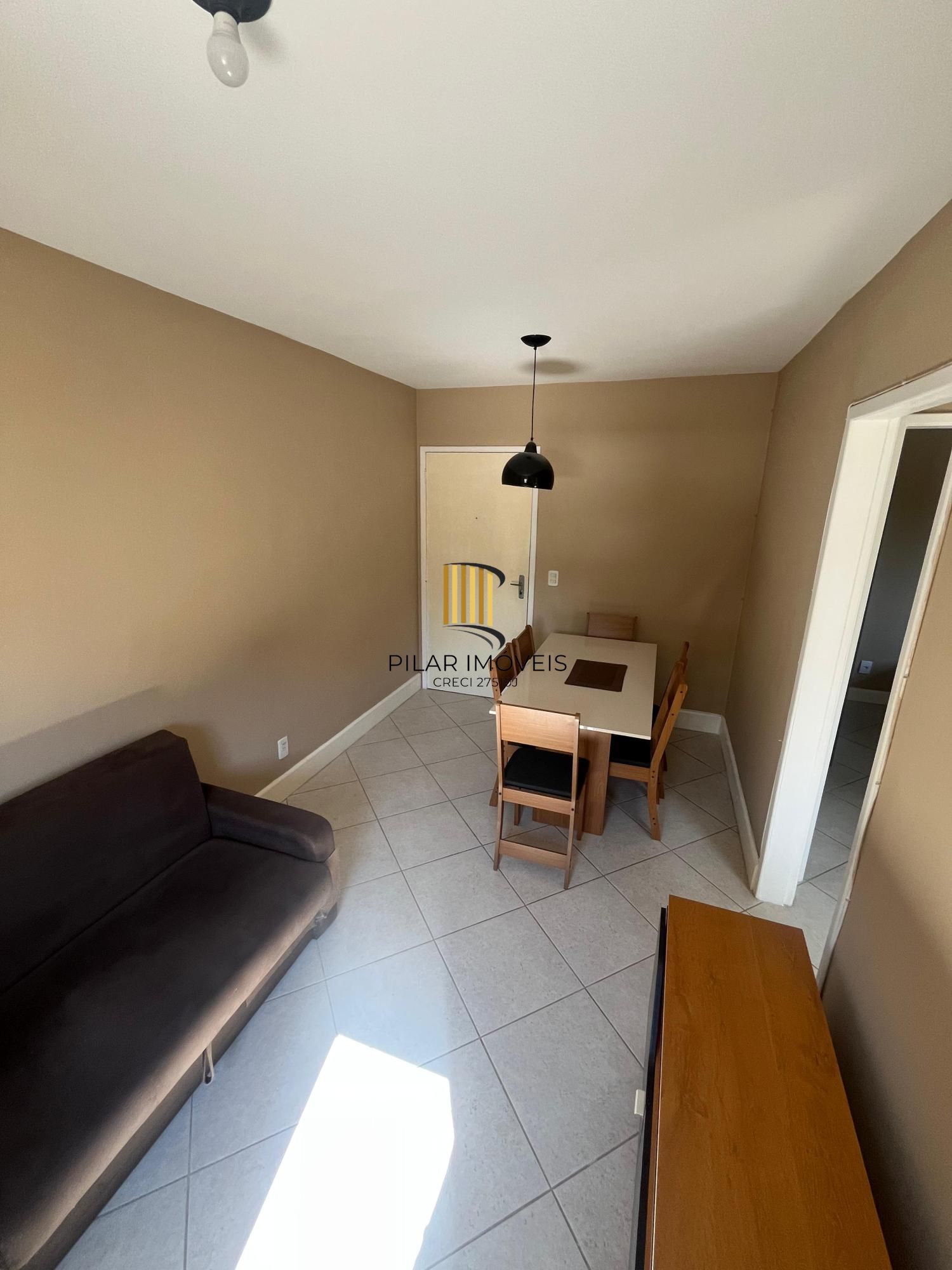 Apartamento 1 dormitório MOBILIADO, com 1 vaga coberta – Aceita compra assistida