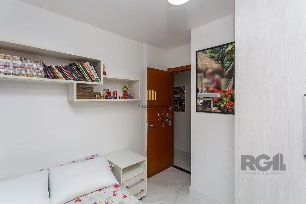 Apartamento com 3 dormitórios no bairro Jardim Carvalho