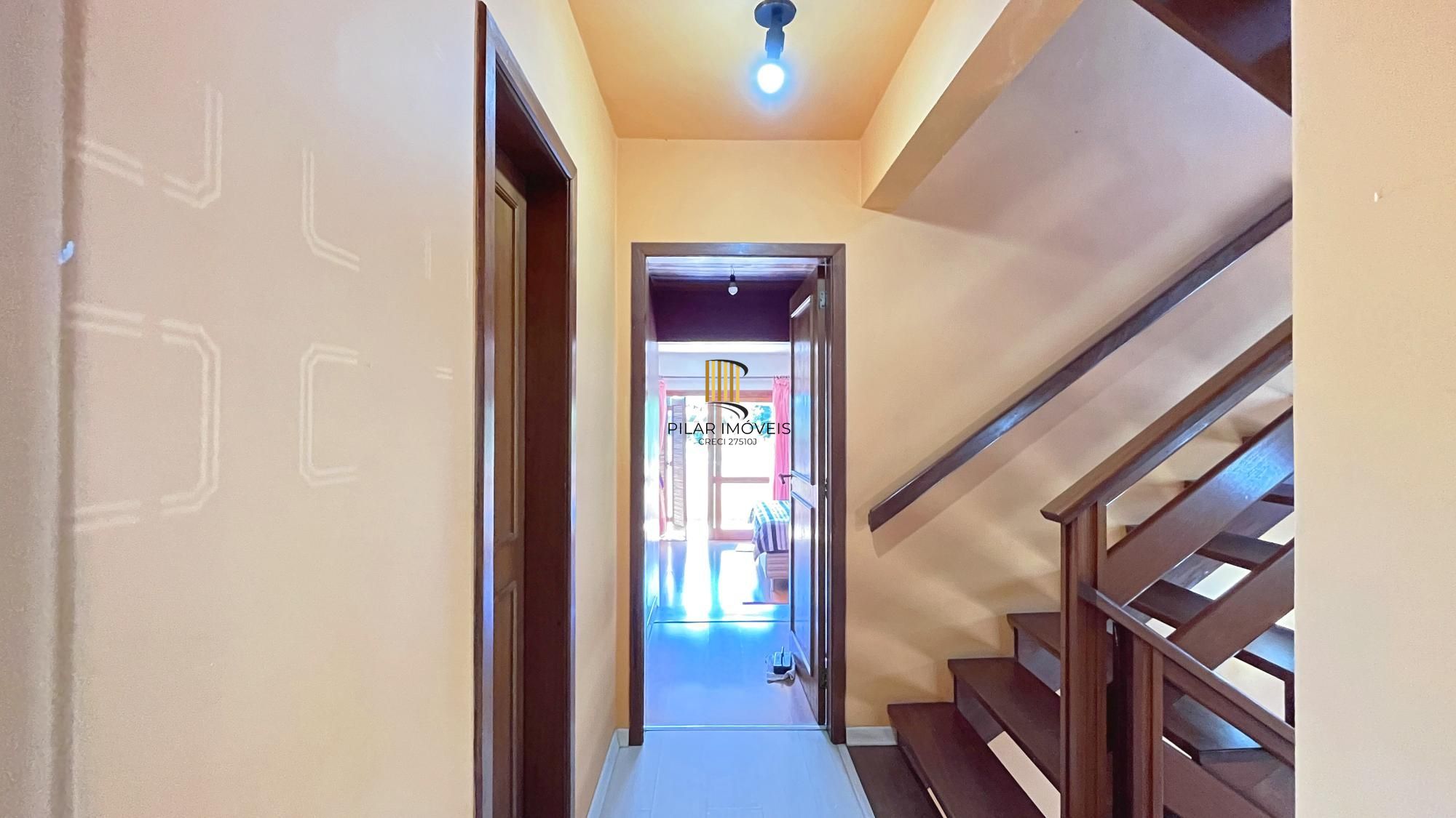 Casa 3 dormitórios no bairro Teresópolis