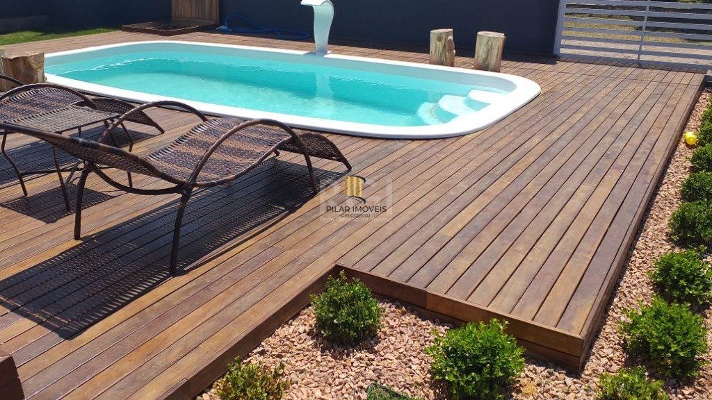 Casa para Venda - 160m², 3 dormitórios, sendo 1 suites, 2 vagas - Igra Sul
