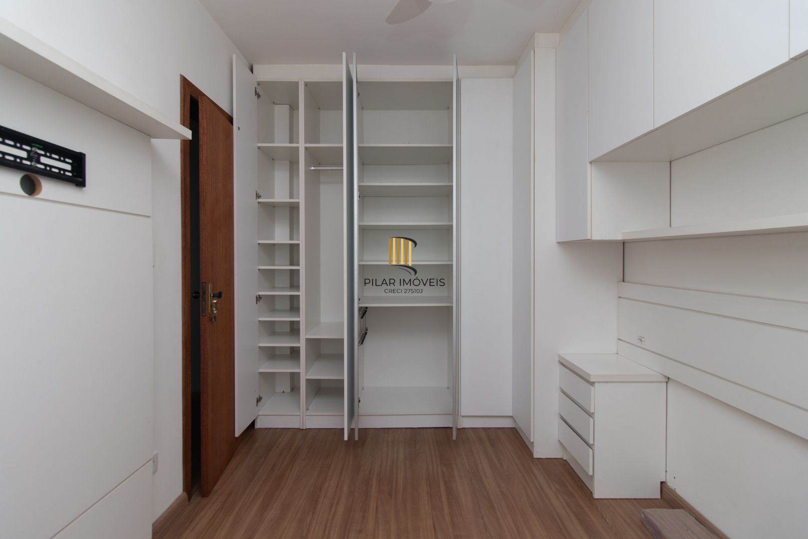 Apartamento 1 dormitório no bairro Cristal em Porto Alegre para Comprar