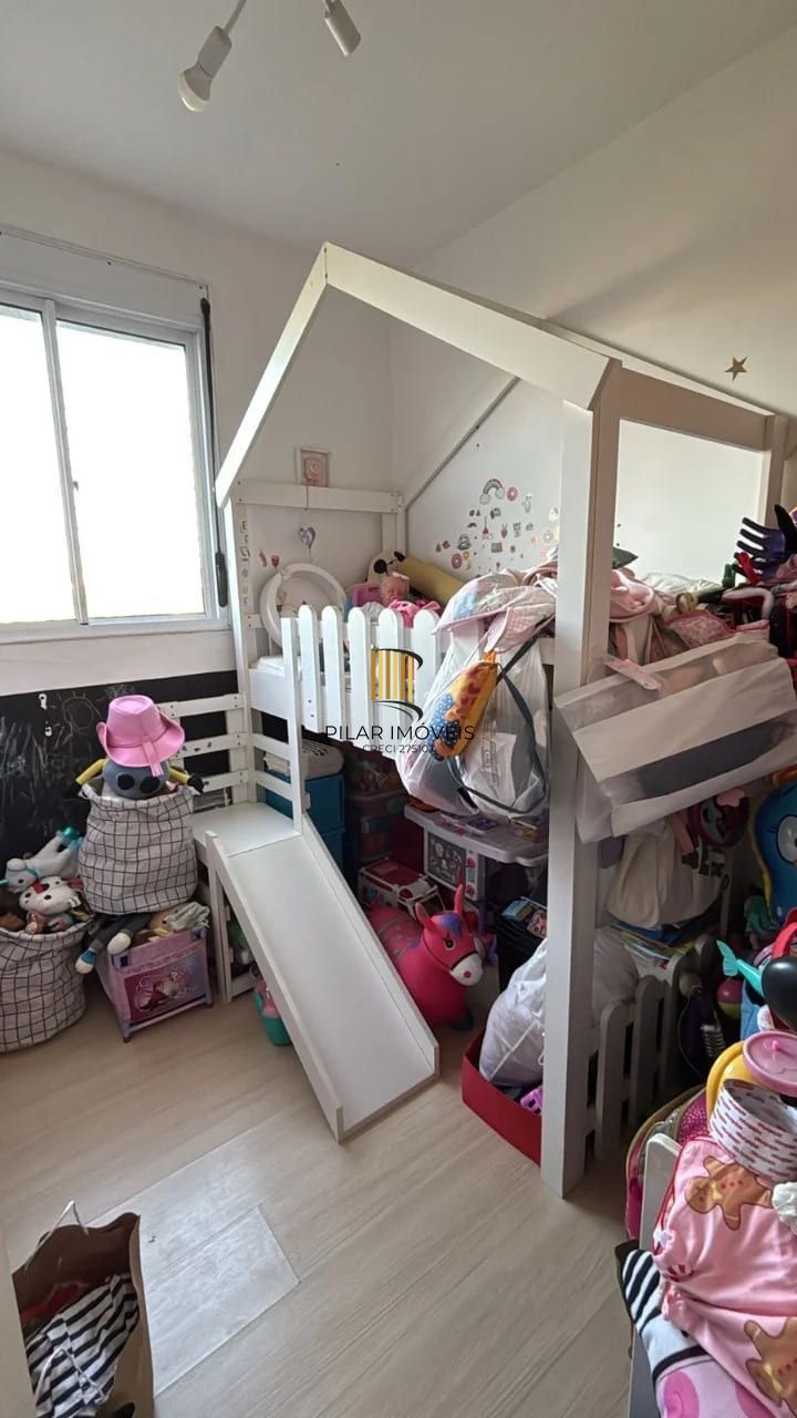 Apartamento de 3 dormitórios á venda no Bairro Teresópolis