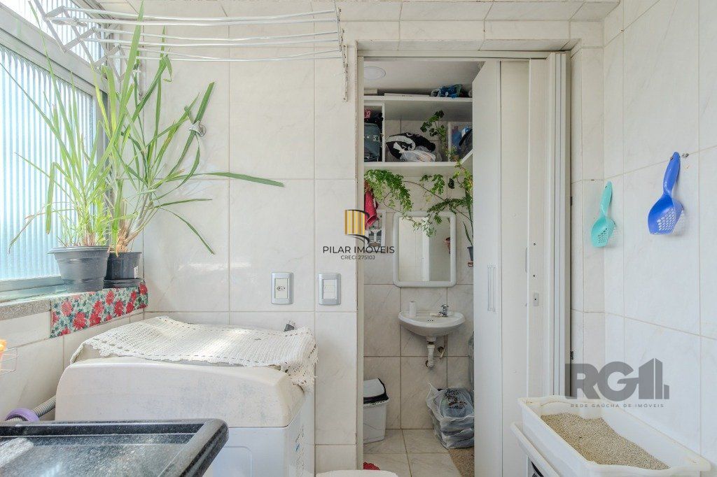 Apartamento de 2 dormitórios no bairro Teresópolis