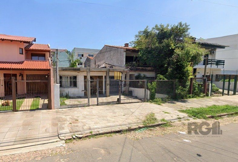 Casa 94m² - 2 dormitórios, 1 vaga no bairro Jardim Botânico