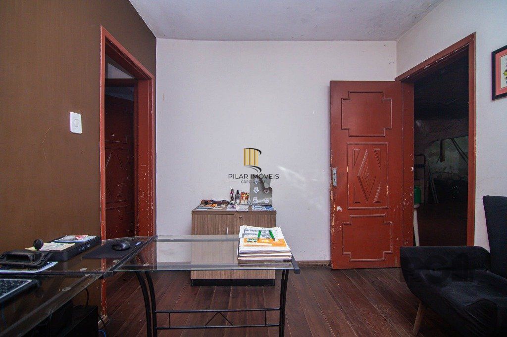 Casa 3 Dormitório(s) Bairro Sarandi