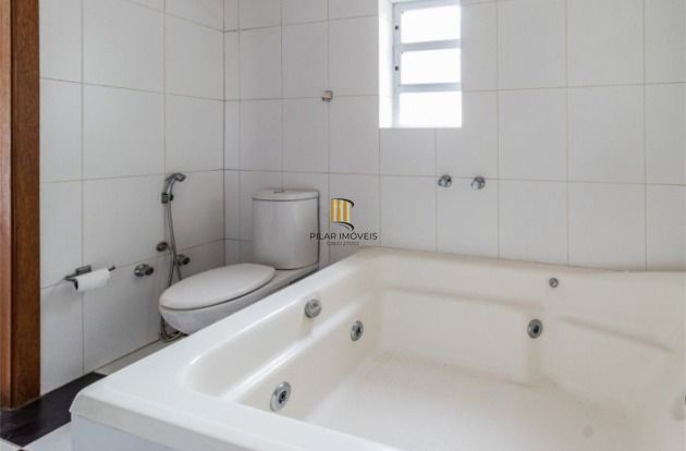 Apartamento com 3 quartos e 88m² à venda em Centro Histórico, Porto Alegre.