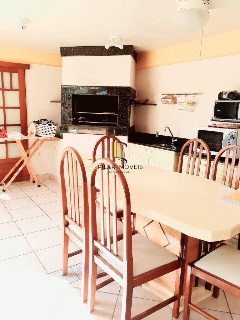 Casa para Venda - 260m², 4 dormitórios, sendo 1 suites, 4 vagas - Nonoai