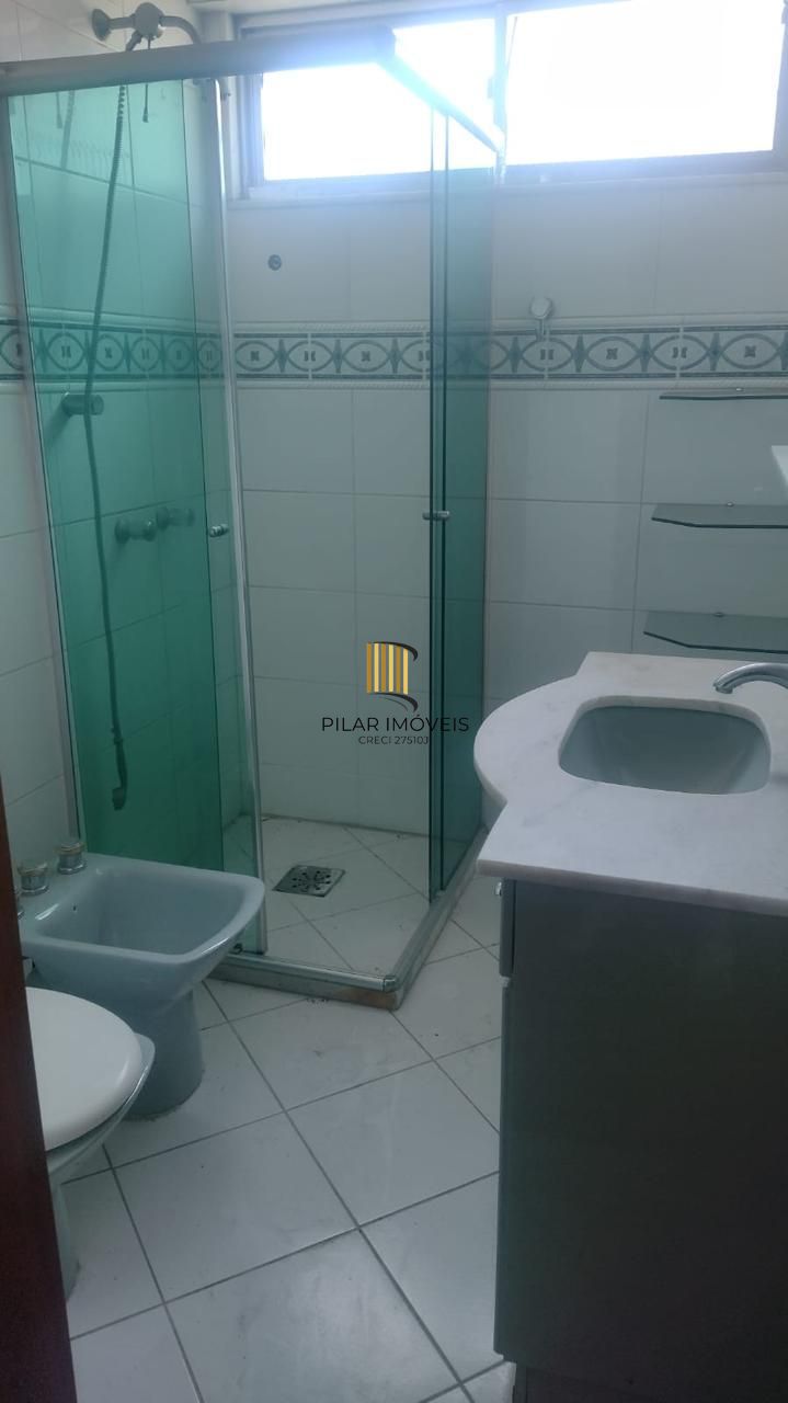 Apartamento 76,48m²  2 dormitórios no Menino Deus