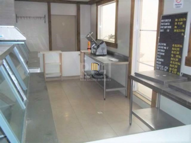 Casa Comercial para Venda - 300m², 0 dormitórios, Teresópolis
