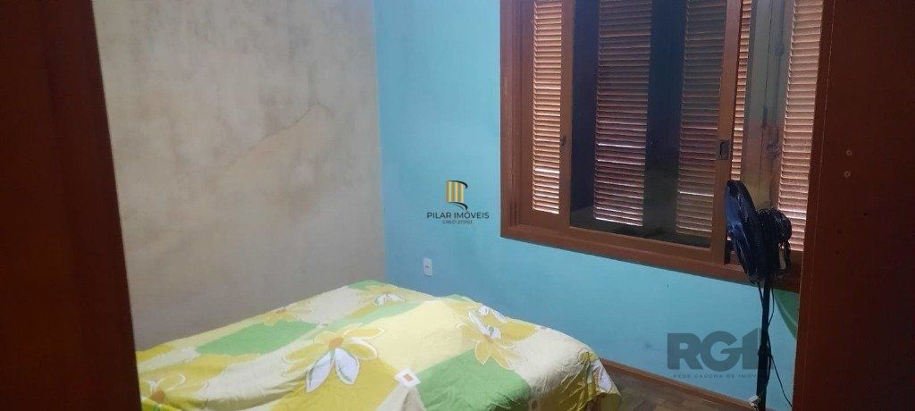 Casa de 4 quartos com 243,58m² no Bairro Lomba do Pinheiro
