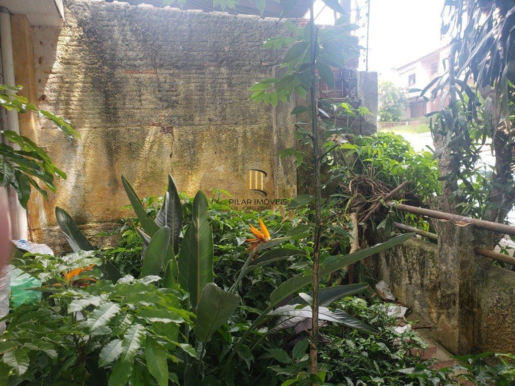 Casa 2 dormitórios no bairro Partenon
