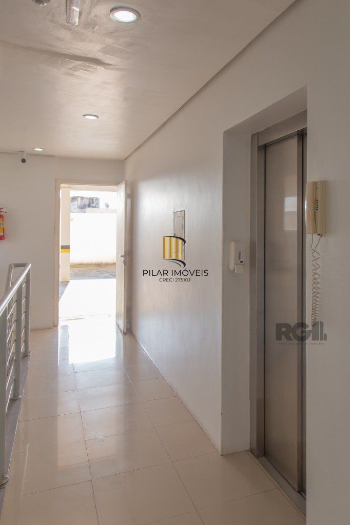 Apartamento para Venda - 59m², 2 dormitórios, sendo 1 suites, 2 vagas - Santa Tereza
