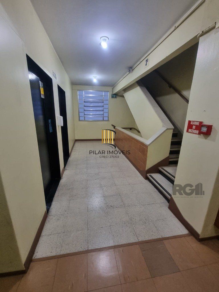 Conjunto/Sala com 30m² no  Bairro Centro Histórico - Porto Alegre