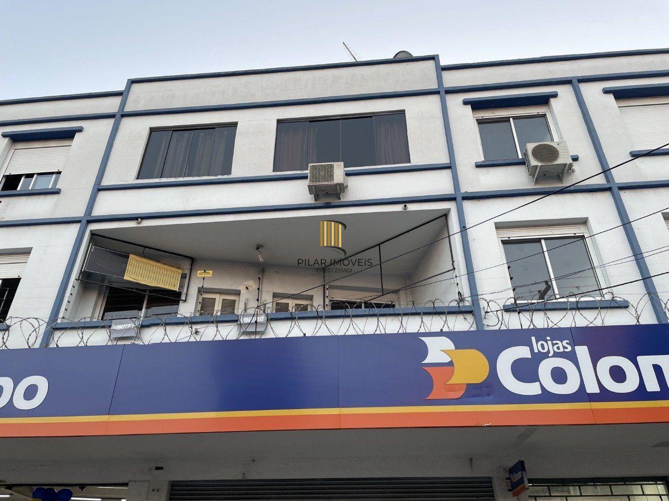 Apartamento com 2 quartos e 65m² à venda em Azenha, Porto Alegre.