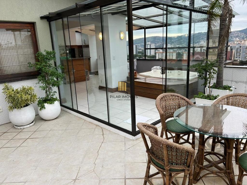Cobertura 190m² - 2 suítes, espaço gourmet, terraço e 2 vagas de garagem