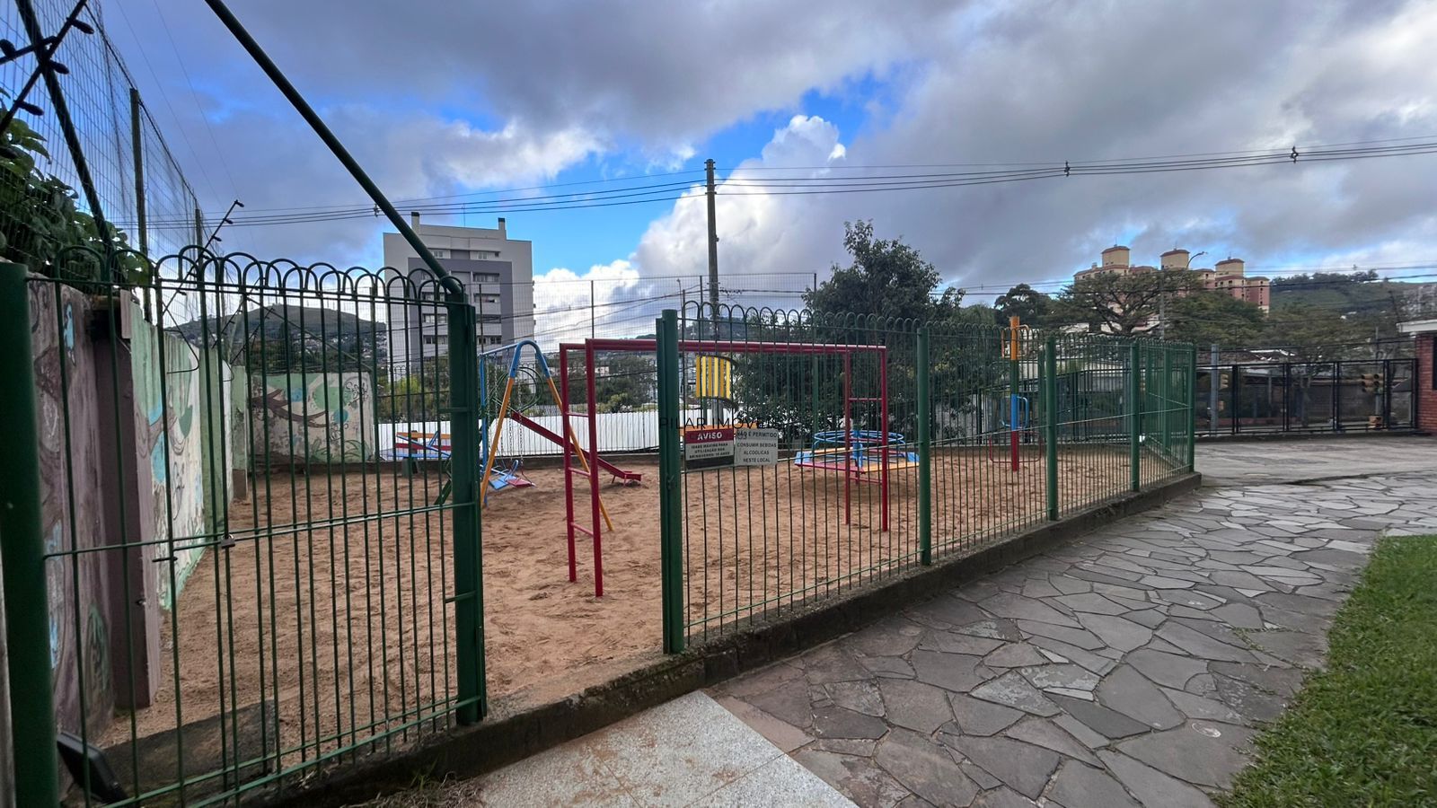 Apartamento 1 dormitório no bairro Teresópolis em Porto Alegre para Alugar