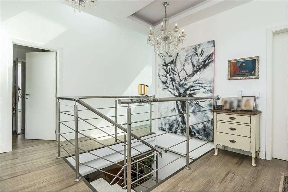Casa de 317m², bairro jardim Lindoia