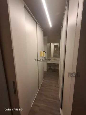 Casa reformada com 3 dormitórios, 5 vagas no bairro São João