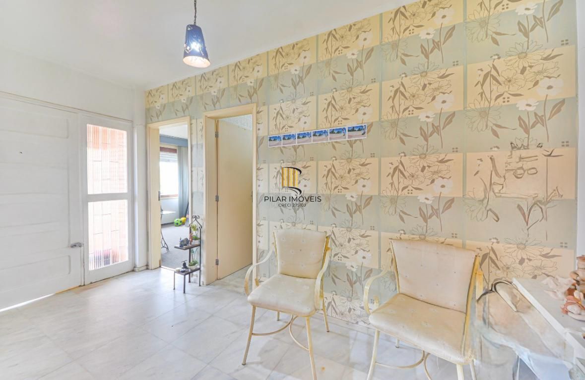 Casa residencial 246m² no bairro Jardim Isabel