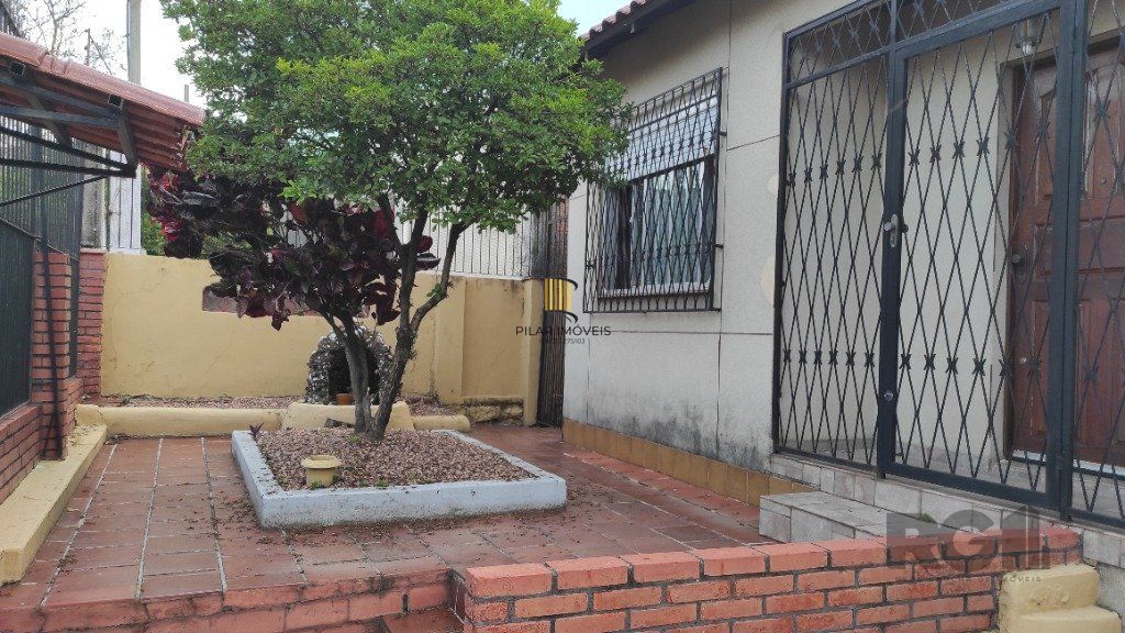 Casa 2 dormitórios no bairro Vila São José