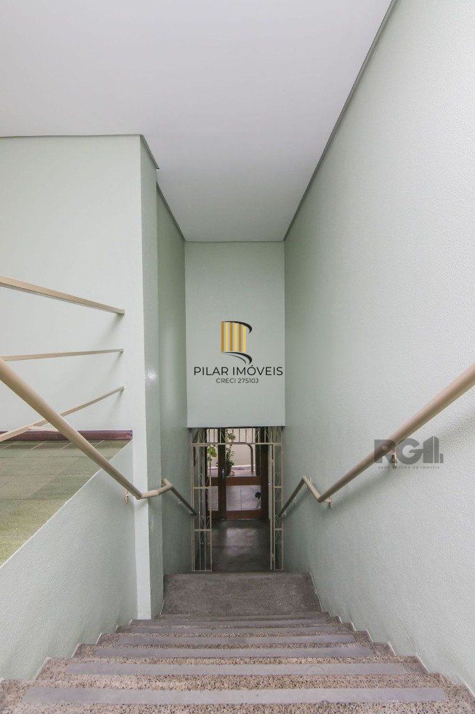 Sala comercial 64,23m², 1 banheiro no bairro Azenha