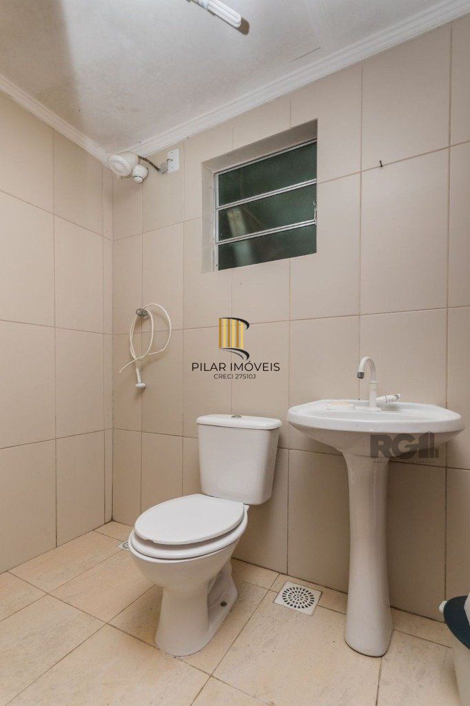 Excelente casa de 150m² com 3 dormitórios e 2 vagas.