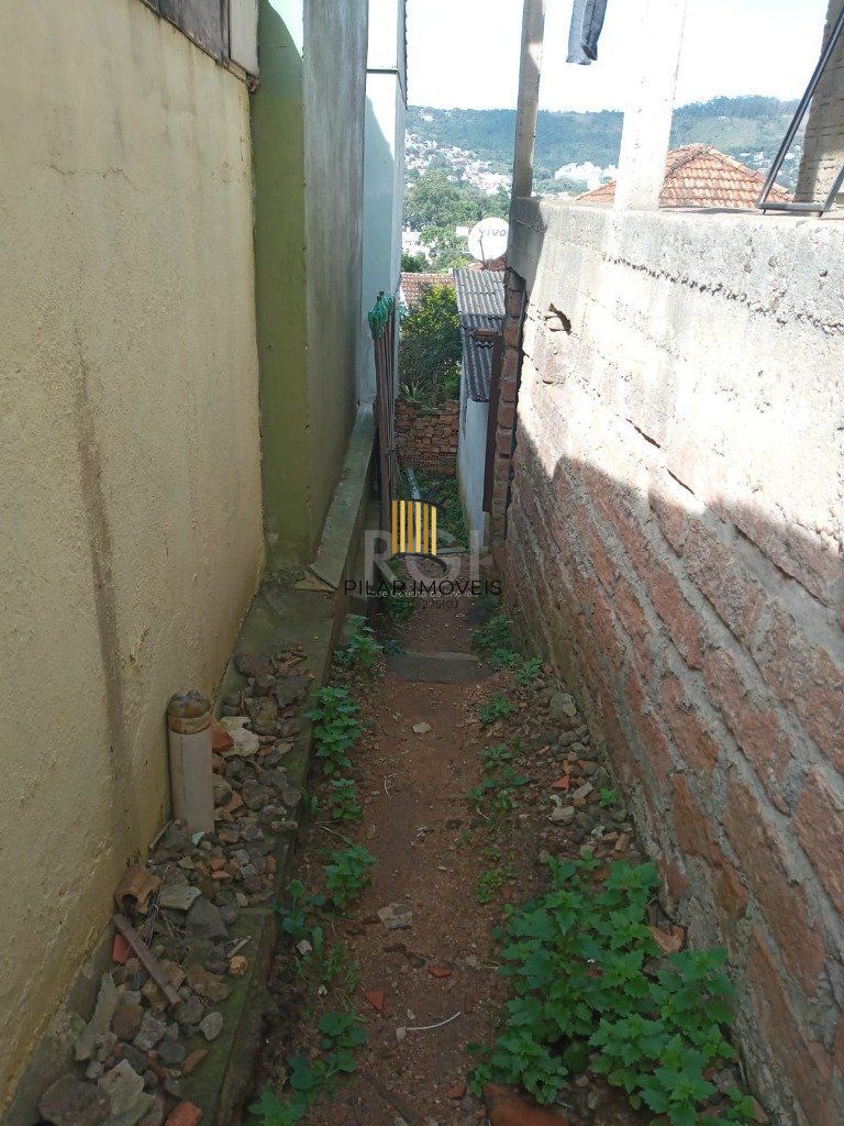 Casa para Venda - 146.72m², 3 dormitórios, Teresópolis