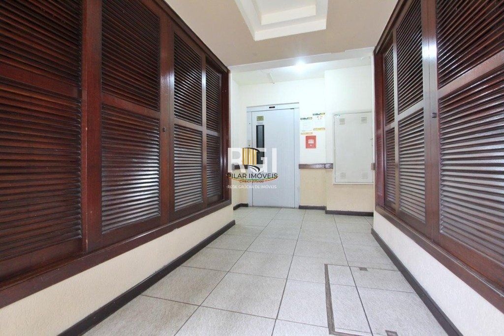 Apartamento 2 dormitórios no bairro Glória