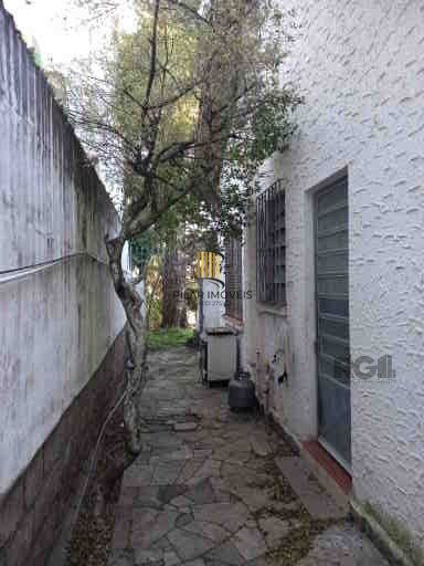 Casa para Venda - 250m², 3 dormitórios,  - Medianeira