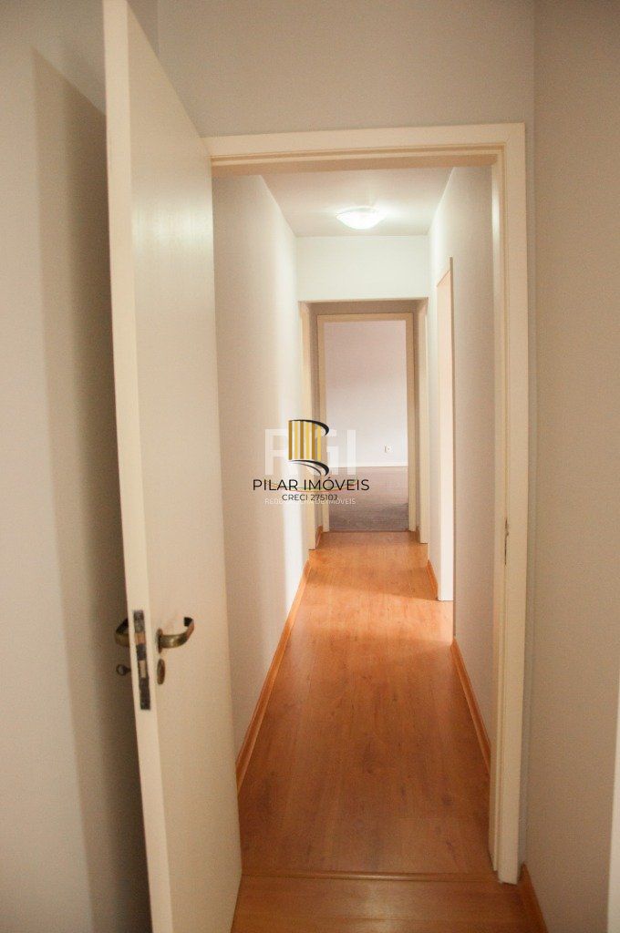 Apartamento para Venda - 128.96m², 3 dormitórios, sendo 1 suites, 1 vaga - Auxiliadora