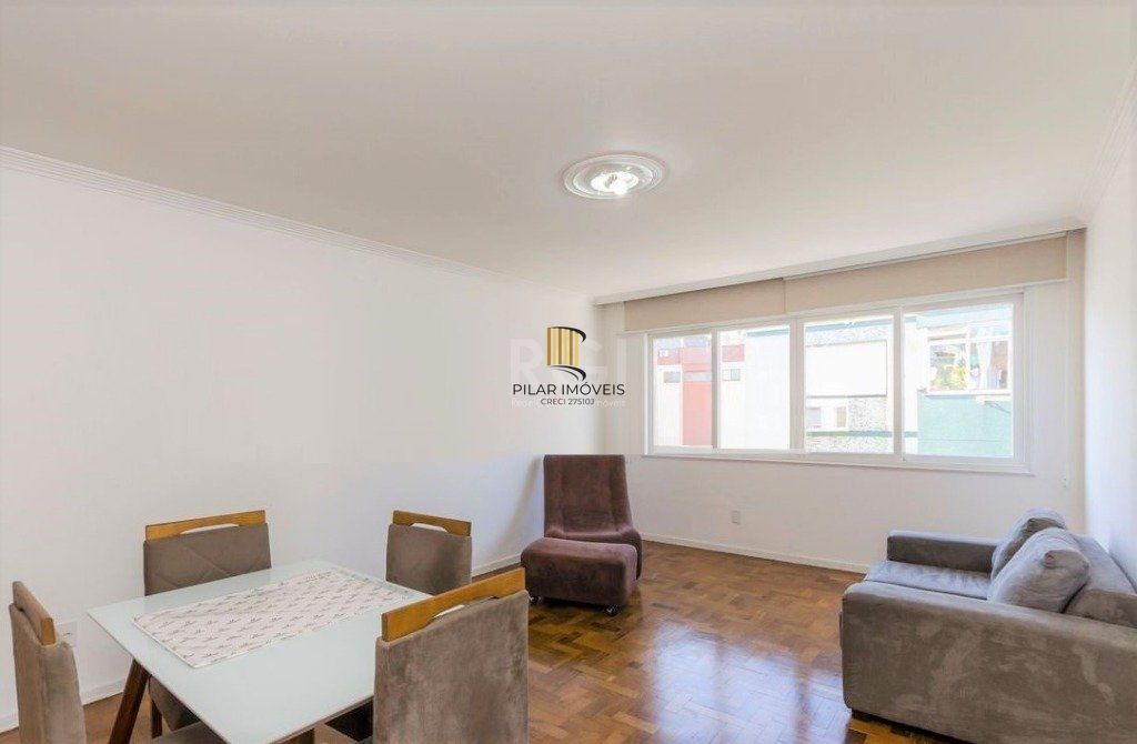 Apartamento para Venda - 128m², 3 dormitórios, 1 vaga - Menino Deus