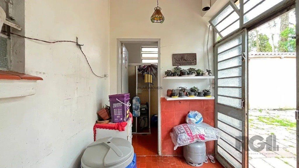 casa de 4 dormitórios no bairro cavalhada
