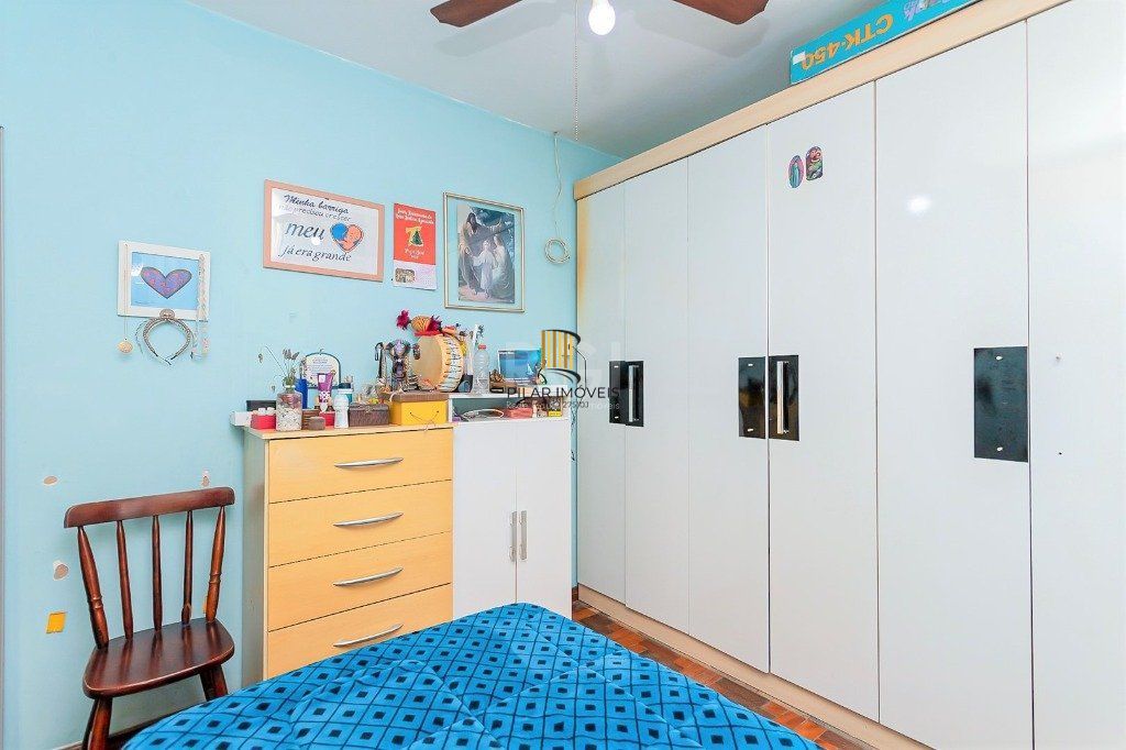 Casa para Venda - 165m², 3 dormitórios, 2 vagas - Partenon