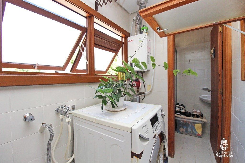 Cobertura para Venda - 230m², 3 dormitórios, sendo 2 suites, 2 vagas - Auxiliadora