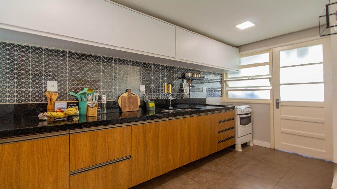 Apartamento de 2 dormitorios à venda em Higienópolis, Porto Alegre.