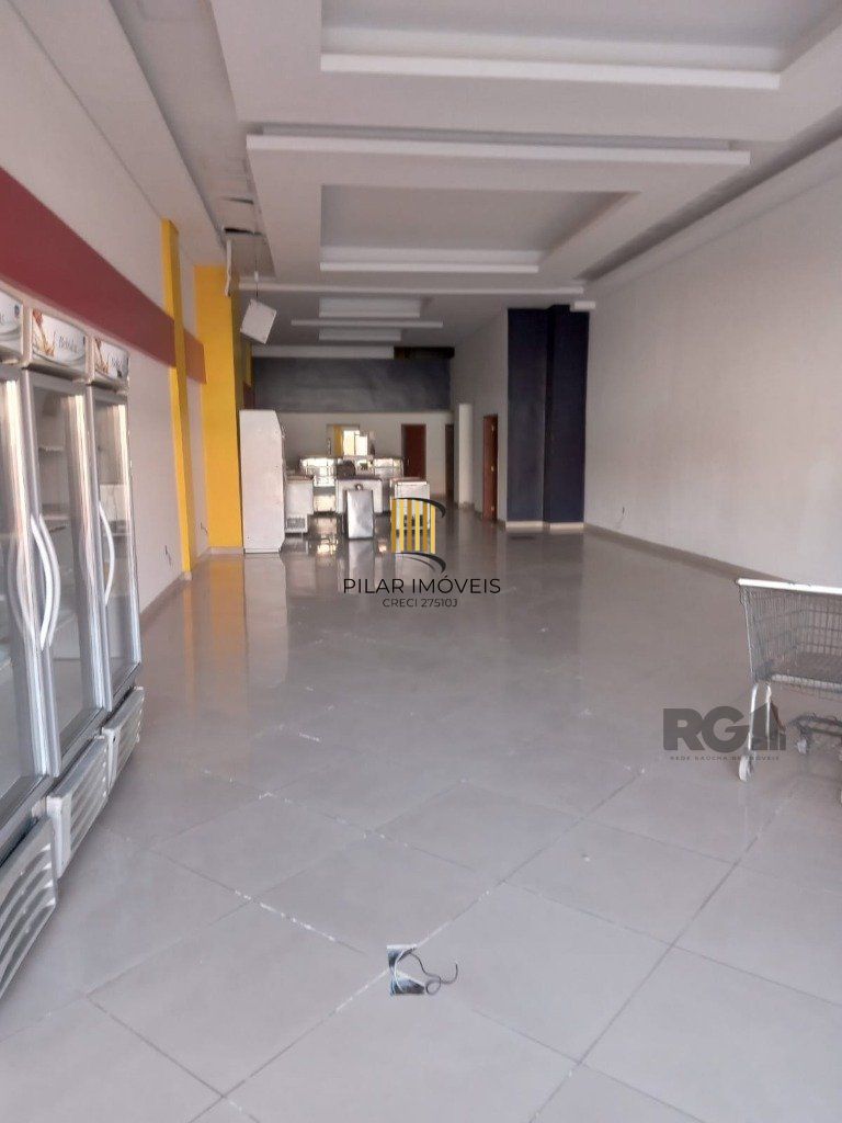 Casa Comercial no bairro Medianeira