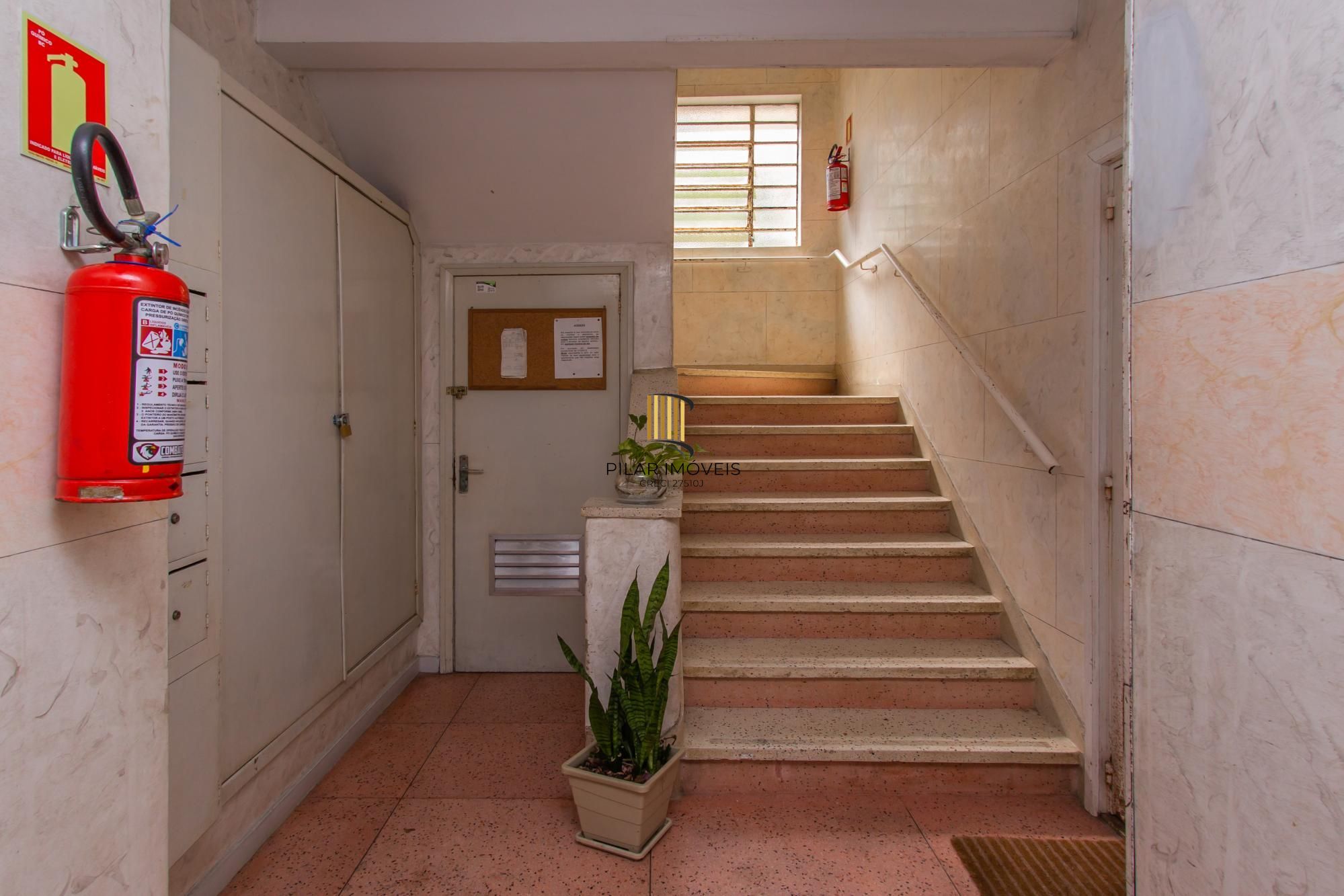 Apartamento Garden com 2 quartos e 94m² à venda em Rio Branco, Porto Alegre.