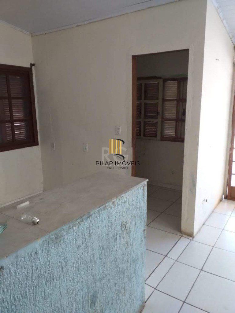 Casa para Venda - 200m², 6 dormitórios, 4 vagas - Tristeza