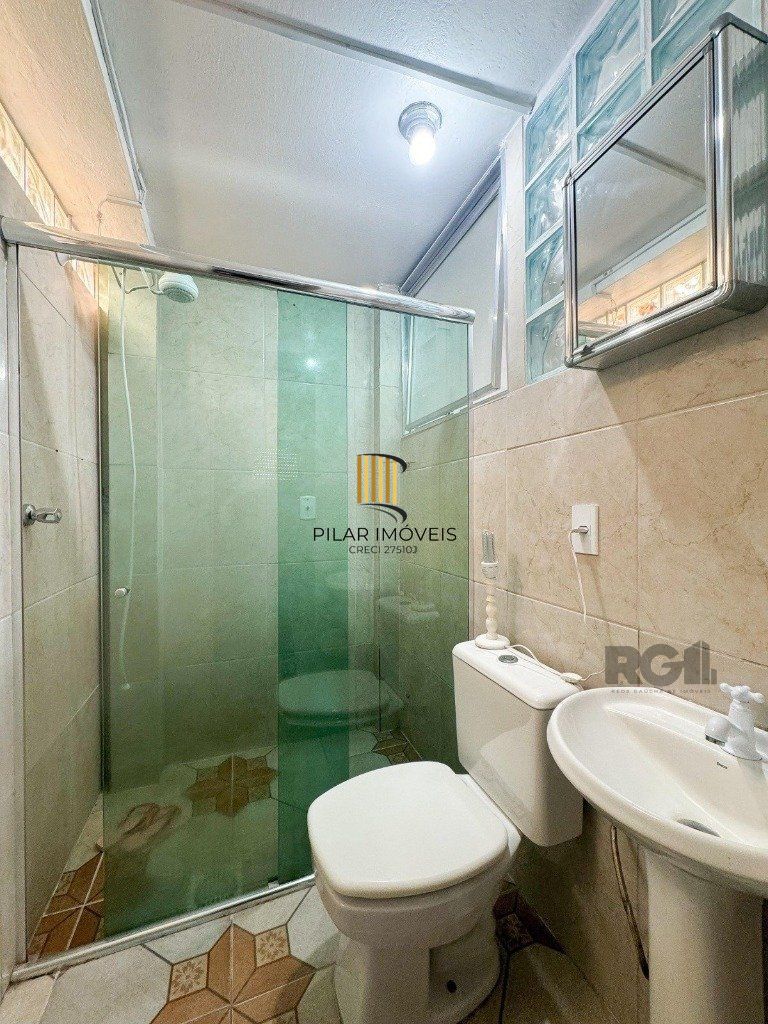 Apartamento de 115m², 3 dormitórios, 2 vagas no bairro Glória