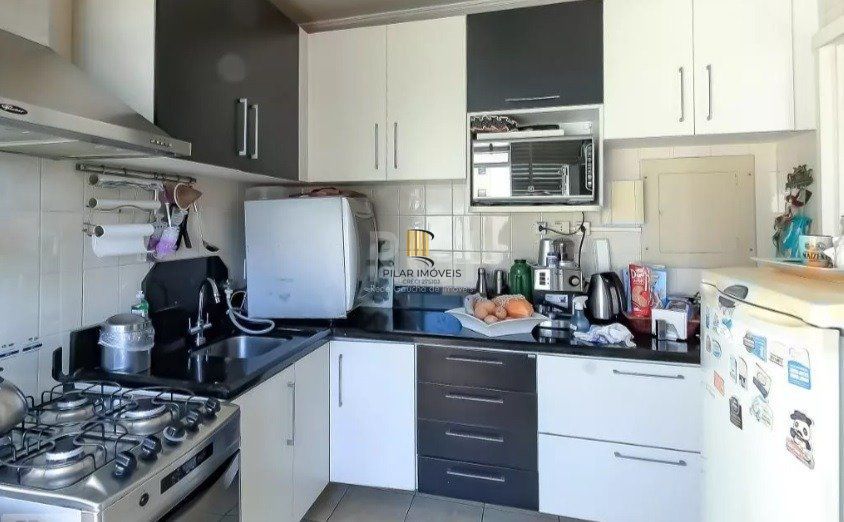 Cobertura para Venda - 189m², 4 dormitórios, sendo 2 suites, 2 vagas - Farroupilha