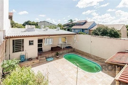 casa de 260m², bairro Costa e Silva