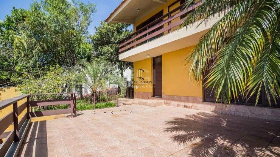 Casa para Venda - 294.4m², 4 dormitórios, sendo 2 suites, 2 vagas - Nonoai