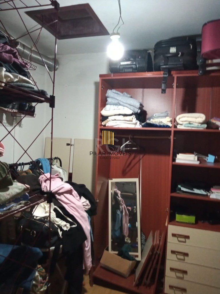 Casa para Venda - 256.87m², 3 dormitórios, sendo 1 suites, 2 vagas - Teresópolis